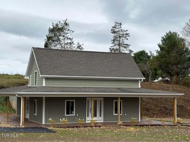 $399,900 | 2496 Siam Road, Elizabethton, TN 37643