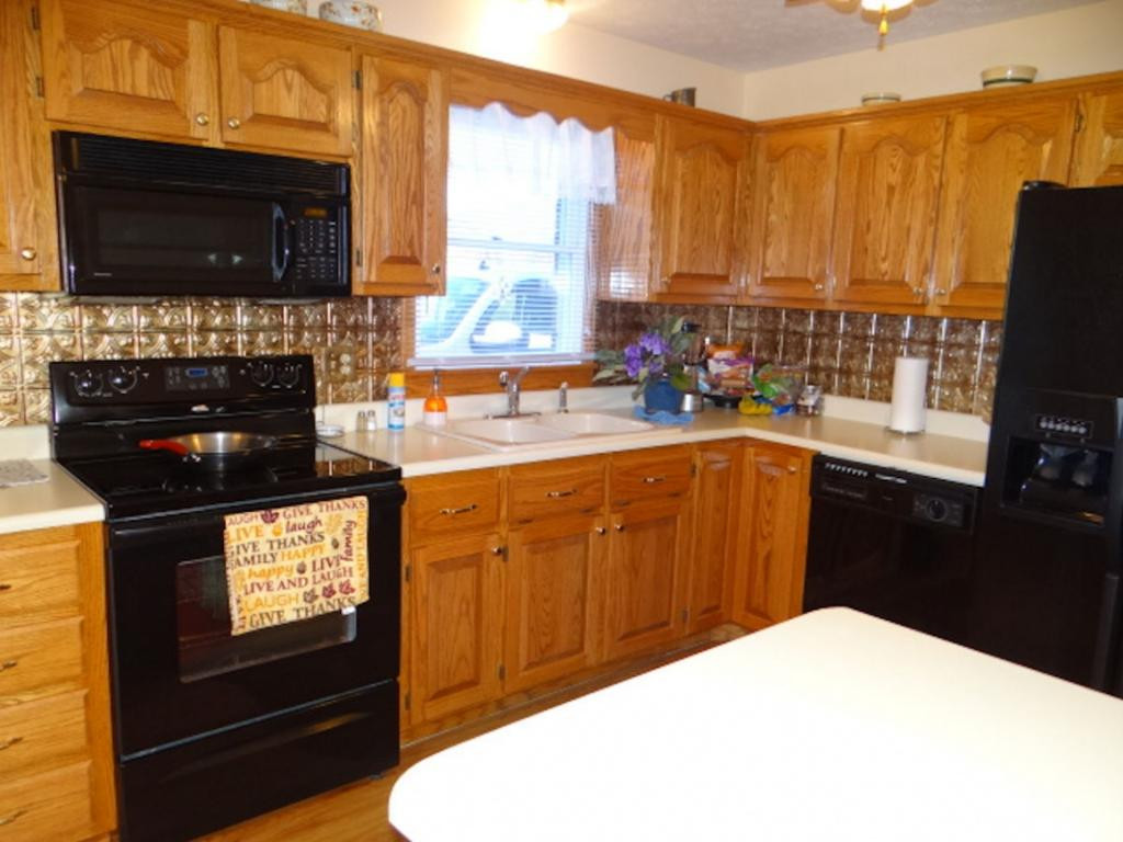 18492 Everett Hagy Road Abingdon, VA 24210 - Photo 5 of 27 Photo 5
