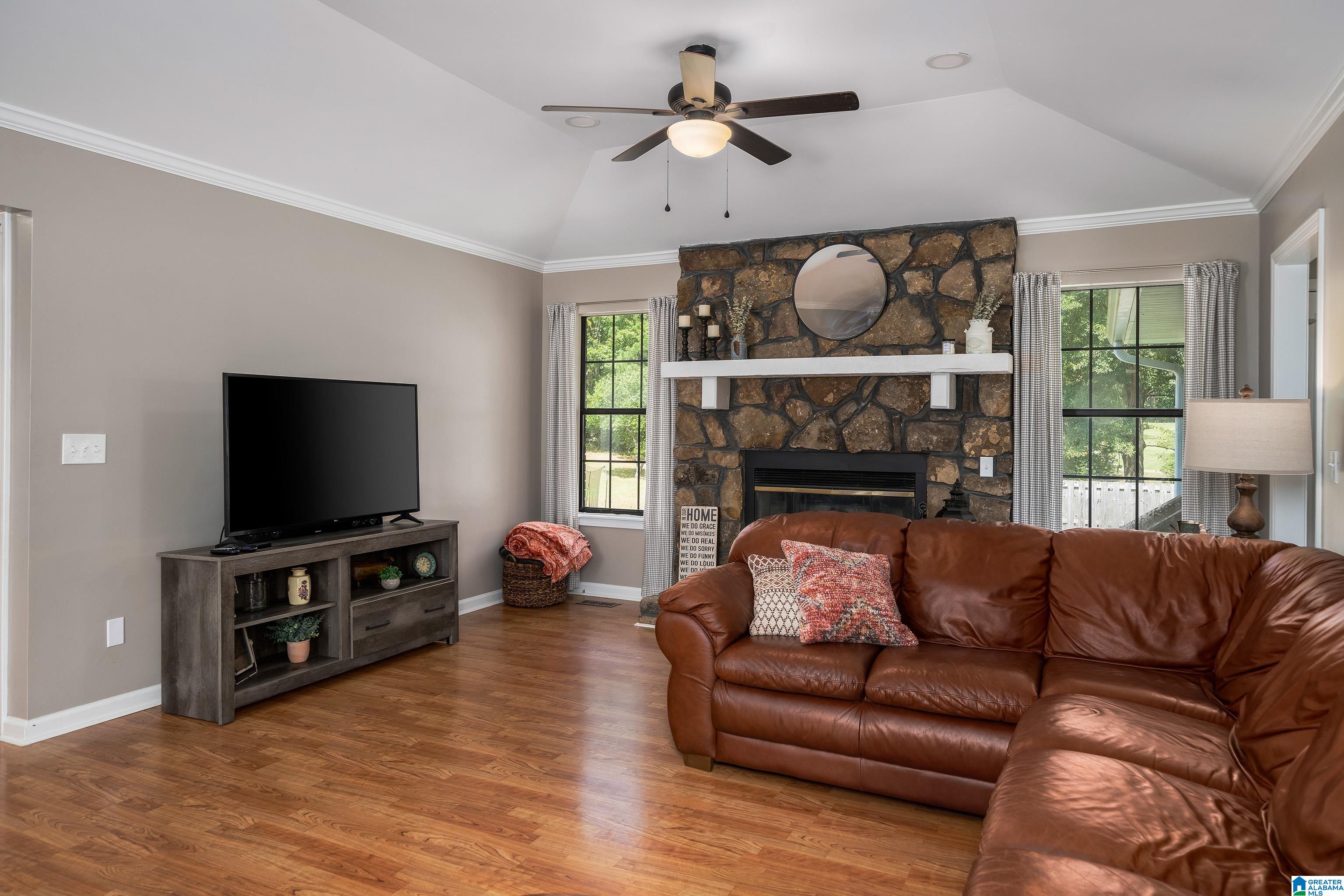 8755 Lock 17 Road Bessemer, AL 35023 - Photo 7 of 31