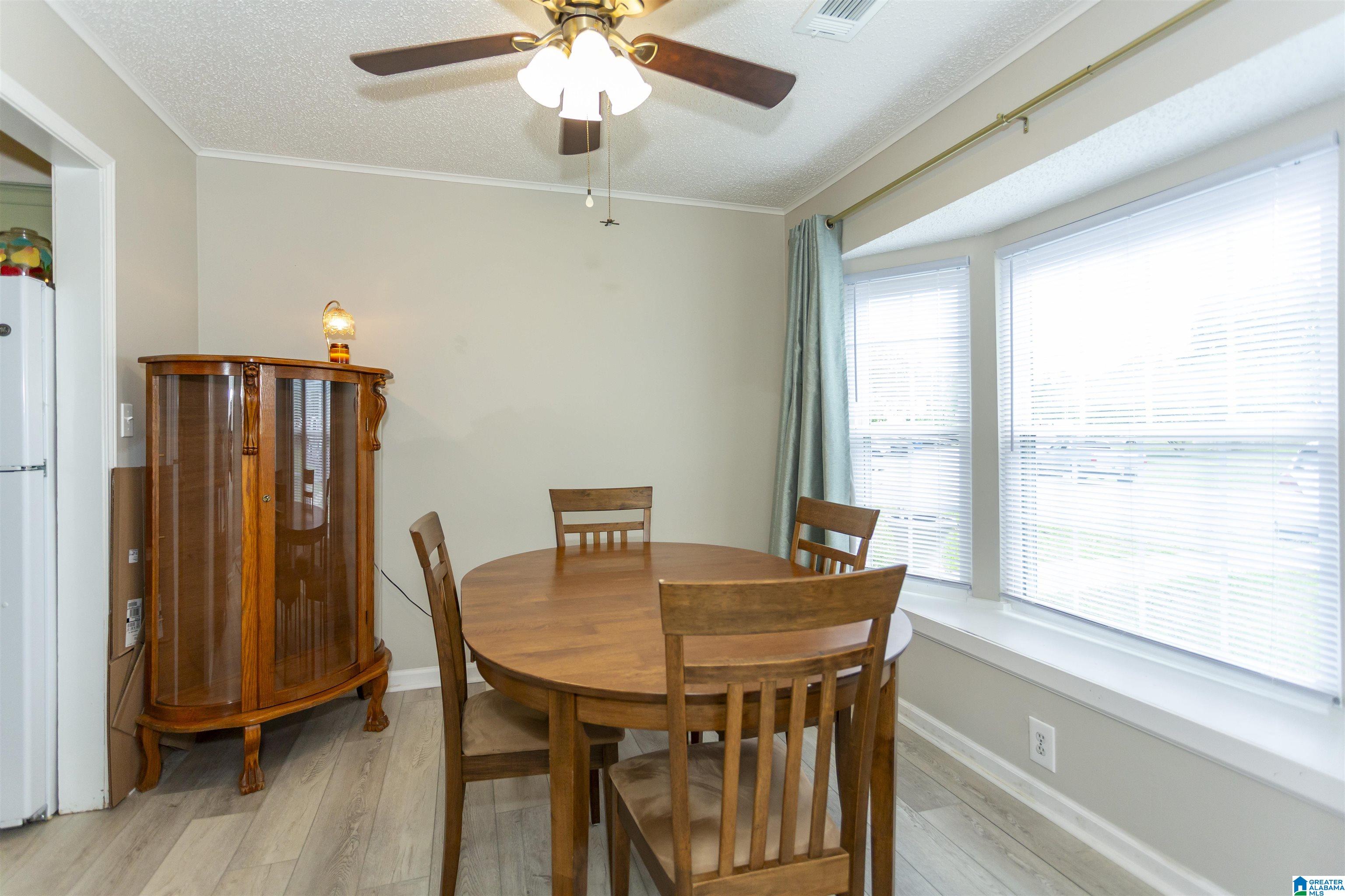 1312 Applegate Drive Alabaster, AL 35007 - Photo 11 of 37