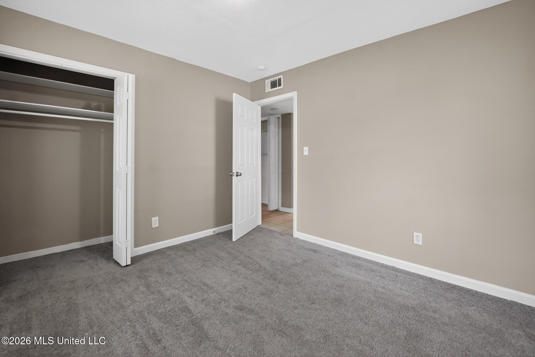 1523 Winchester Street Jackson, MS 39211 - Photo 26 of 34 26_1523_Winchester_St-Bedroom-6769