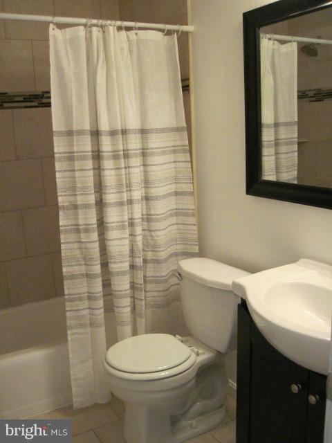 6133 Osborn Road Landover, MD 20785 - Photo 7 of 15 Bath
