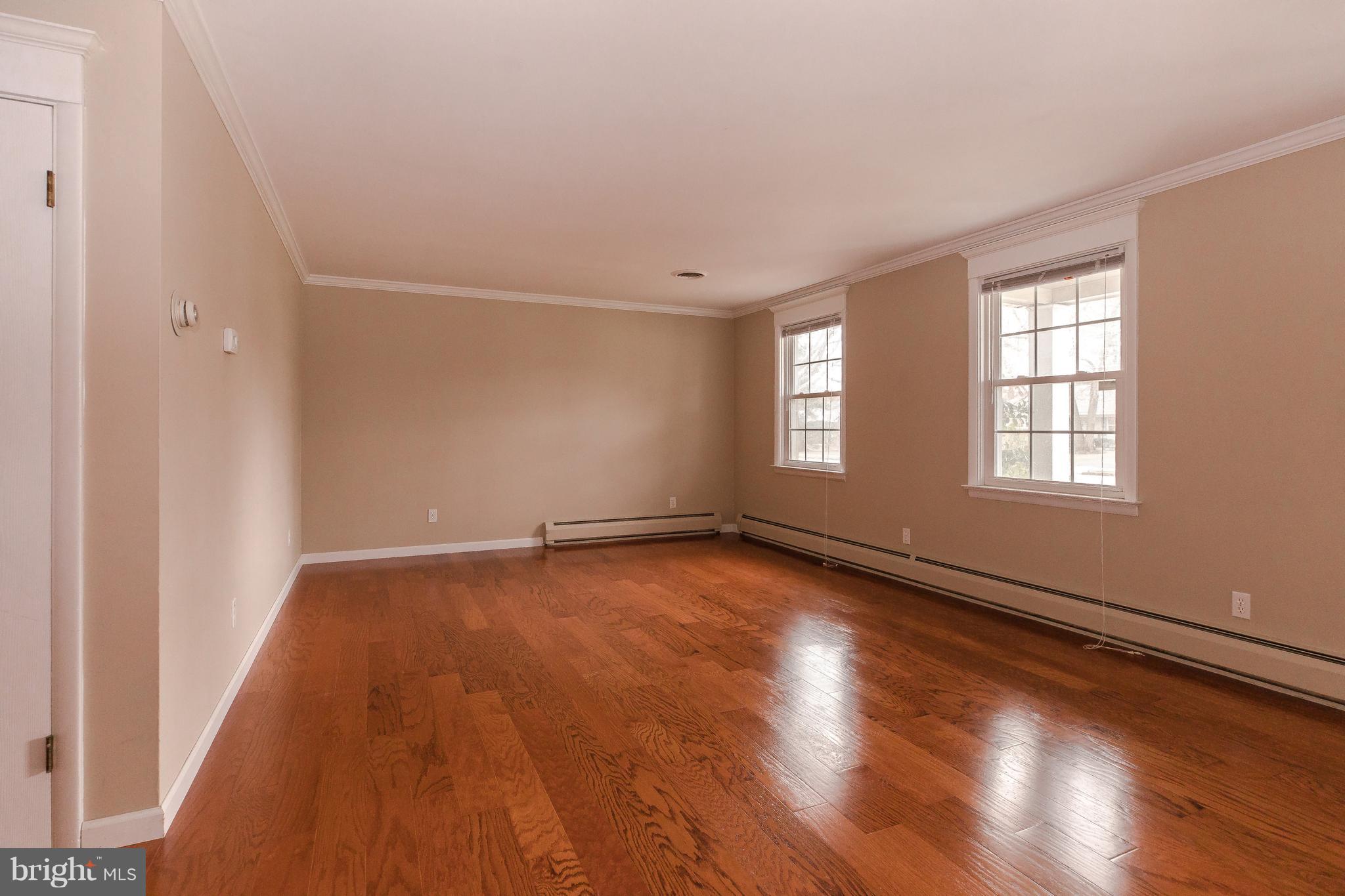 637 South Spruce Street Lititz, PA 17543 - Photo 5 of 41 Gallery Image 5