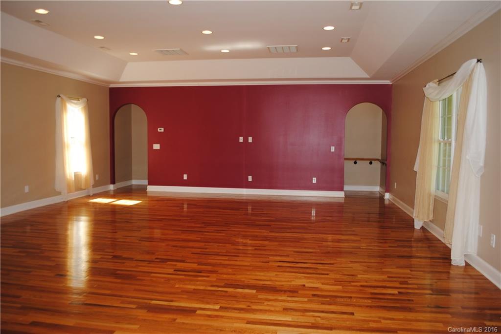975 Jackson Road Salisbury, NC 28146 - Photo 9 of 24 a view of a livingroom with a large window