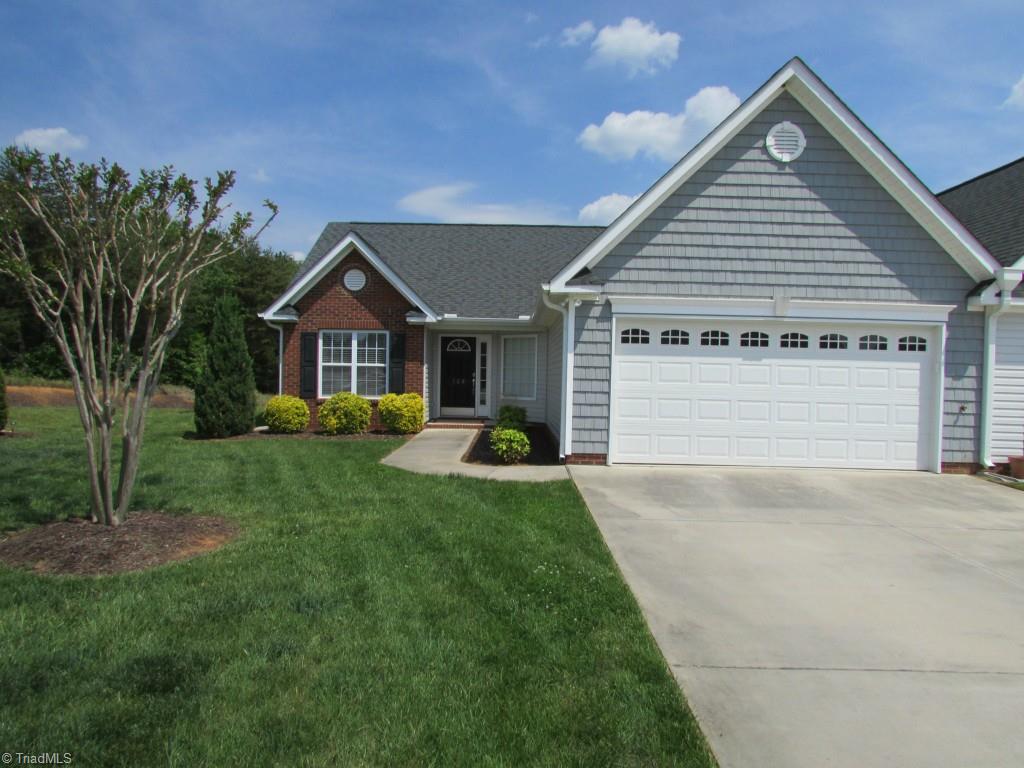 126 Brae Ridge Lane King, NC 27021 - Photo 3 of 30 Gallery Image 3