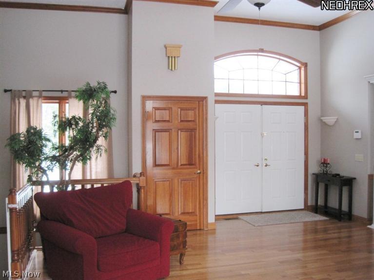 3683 Spring Valley Road Akron, OH 44333 - Photo 3 of 25