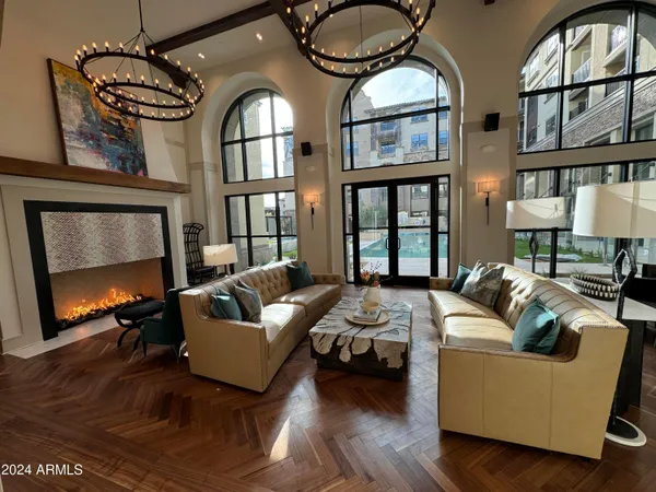 $1,631 | 13220 North Scottsdale Road, Unit S1, Scottsdale, AZ 85254