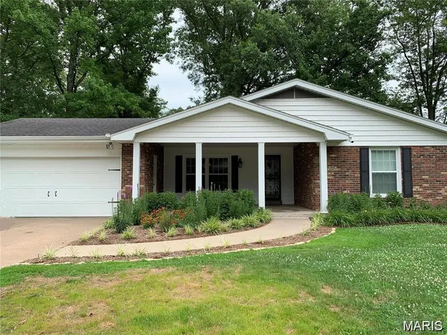 $260,000 | 1646 Westwood Drive, Cape Girardeau, MO 63701