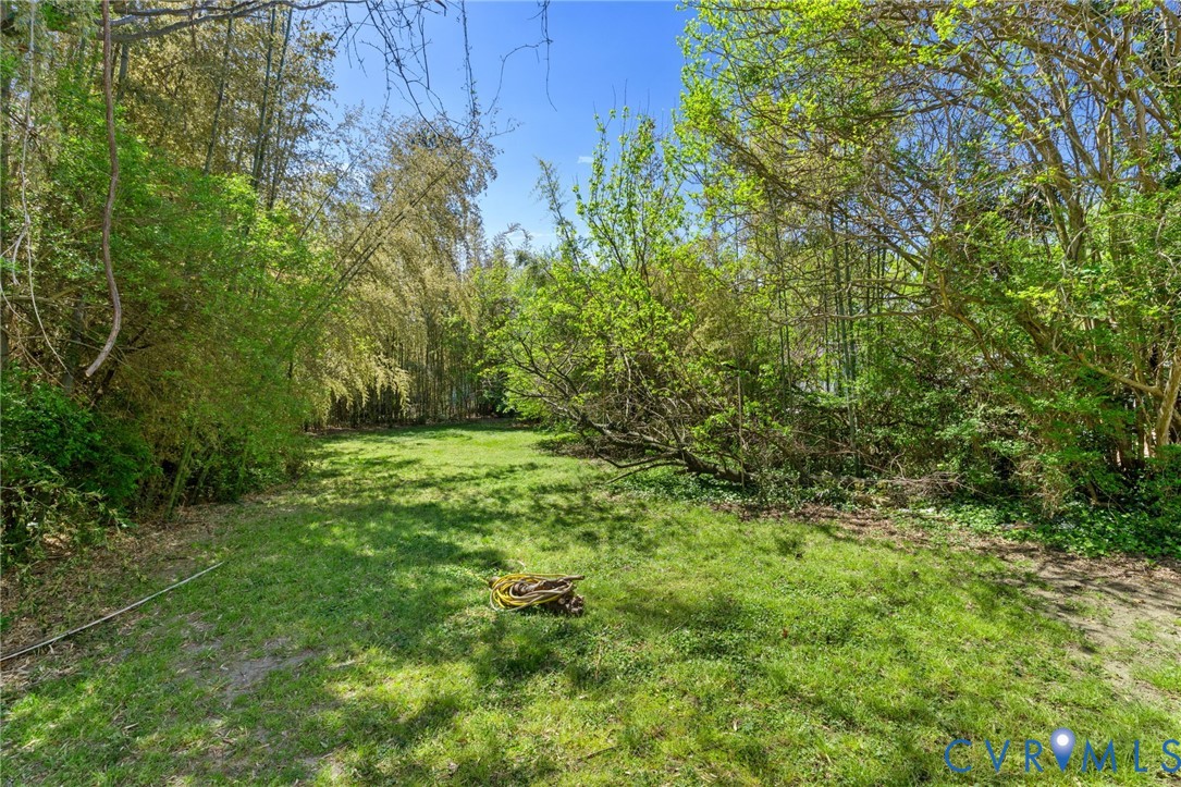 2307 Maplewood Road Henrico, VA 23228 - Photo 20 of 22