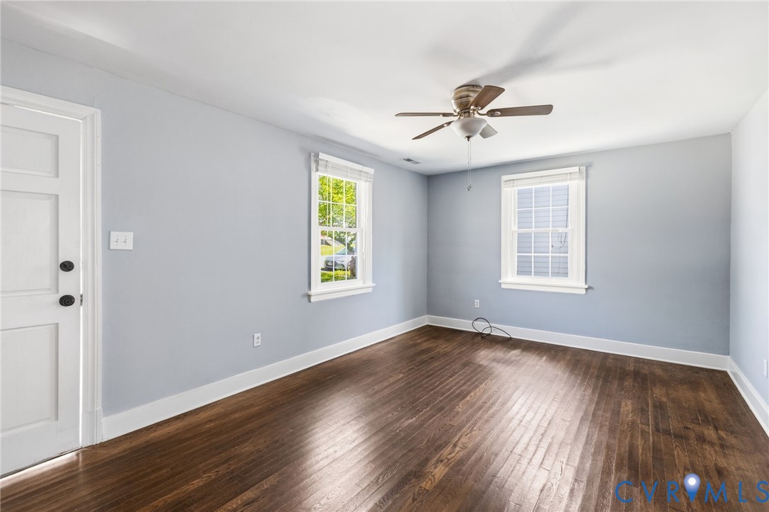 2307 Maplewood Road Henrico, VA 23228 - Photo 5 of 22