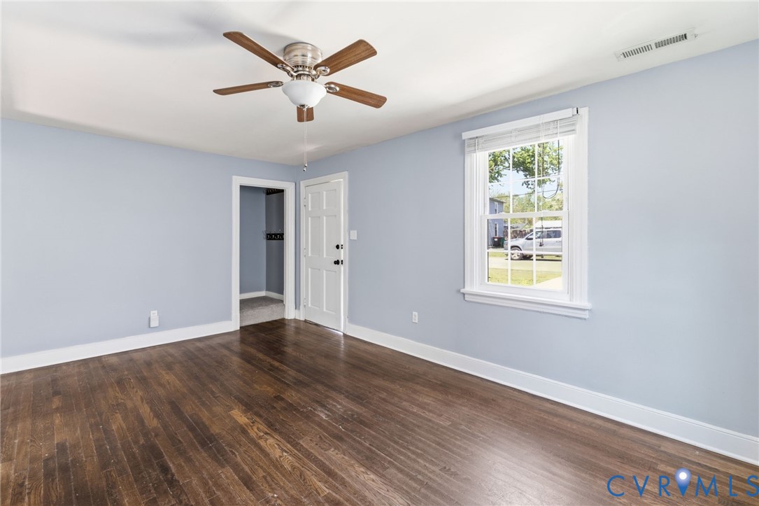 2307 Maplewood Road Henrico, VA 23228 - Photo 6 of 22