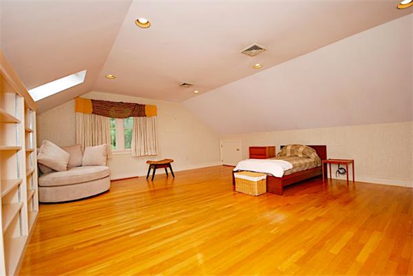 31 Summit Road Lexington, MA 02421 - Photo 17 of 22