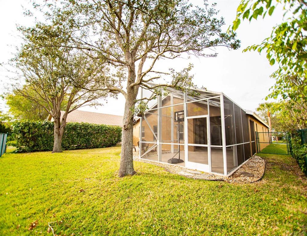 2672 Southwest Regency Road Stuart, FL 34997 - Photo 31 of 38 Gallery Image 31
