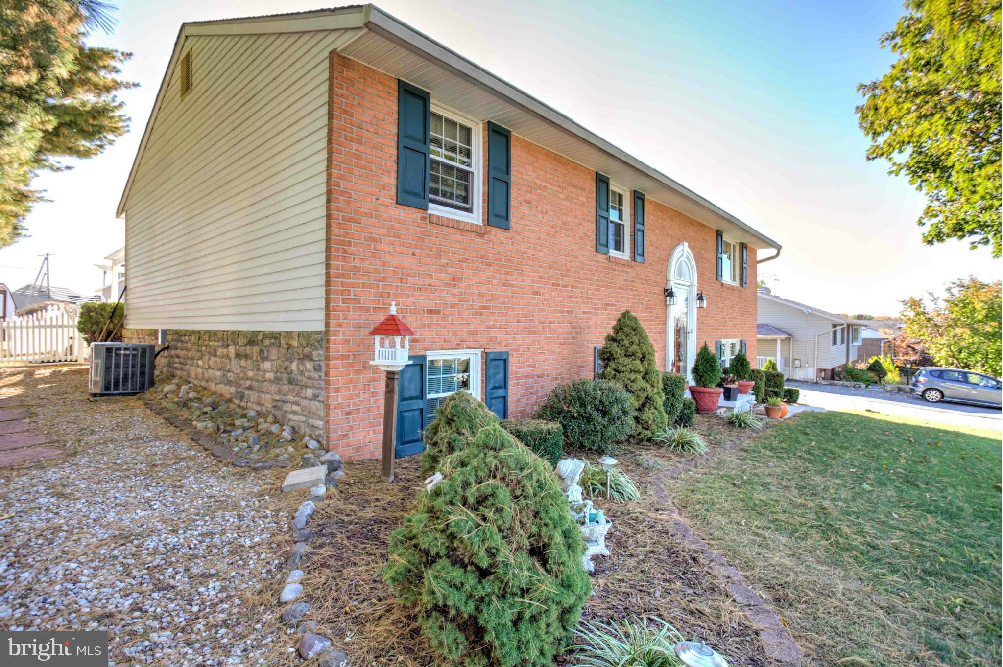 7837 Perry Road Baltimore, MD 21236 - Photo 2 of 26 Exterior (General)