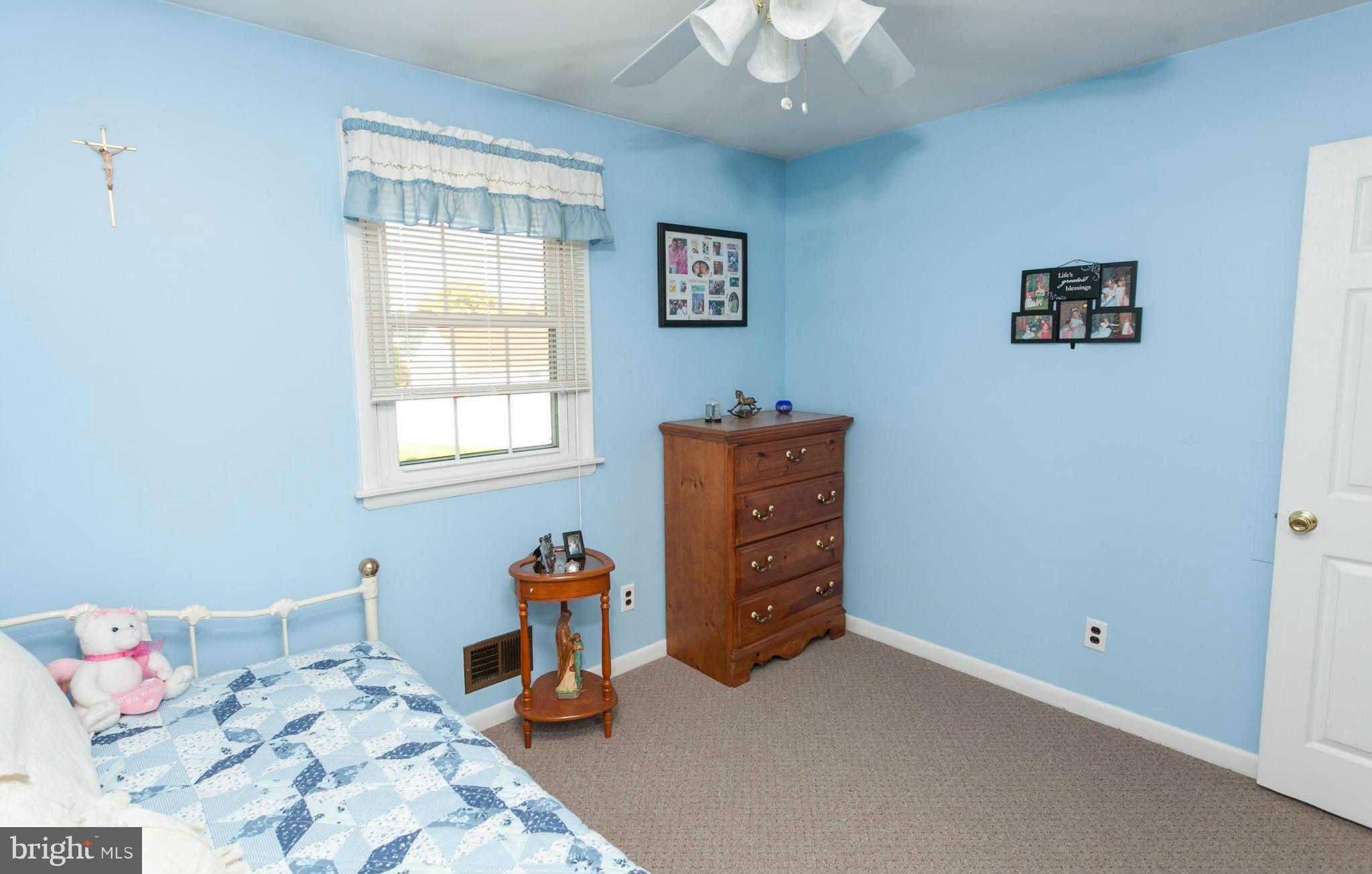 7837 Perry Road Baltimore, MD 21236 - Photo 18 of 26 Bedroom