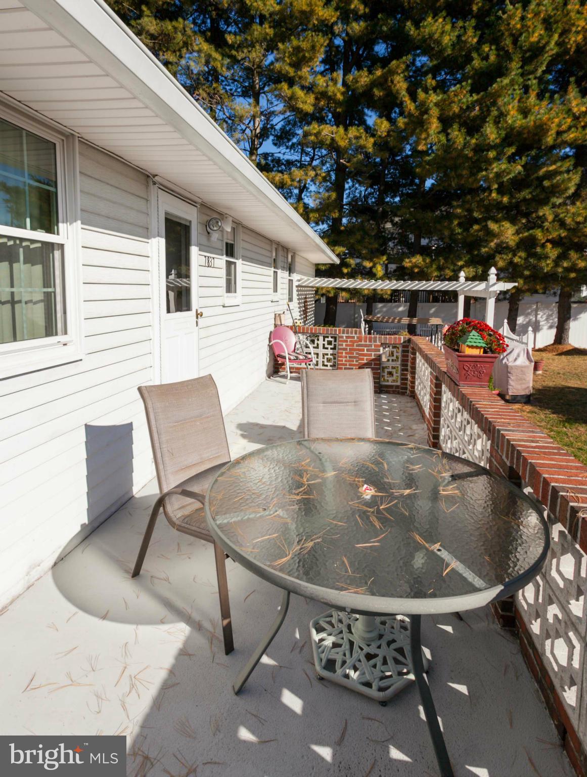 7837 Perry Road Baltimore, MD 21236 - Photo 5 of 26 Exterior (Rear)