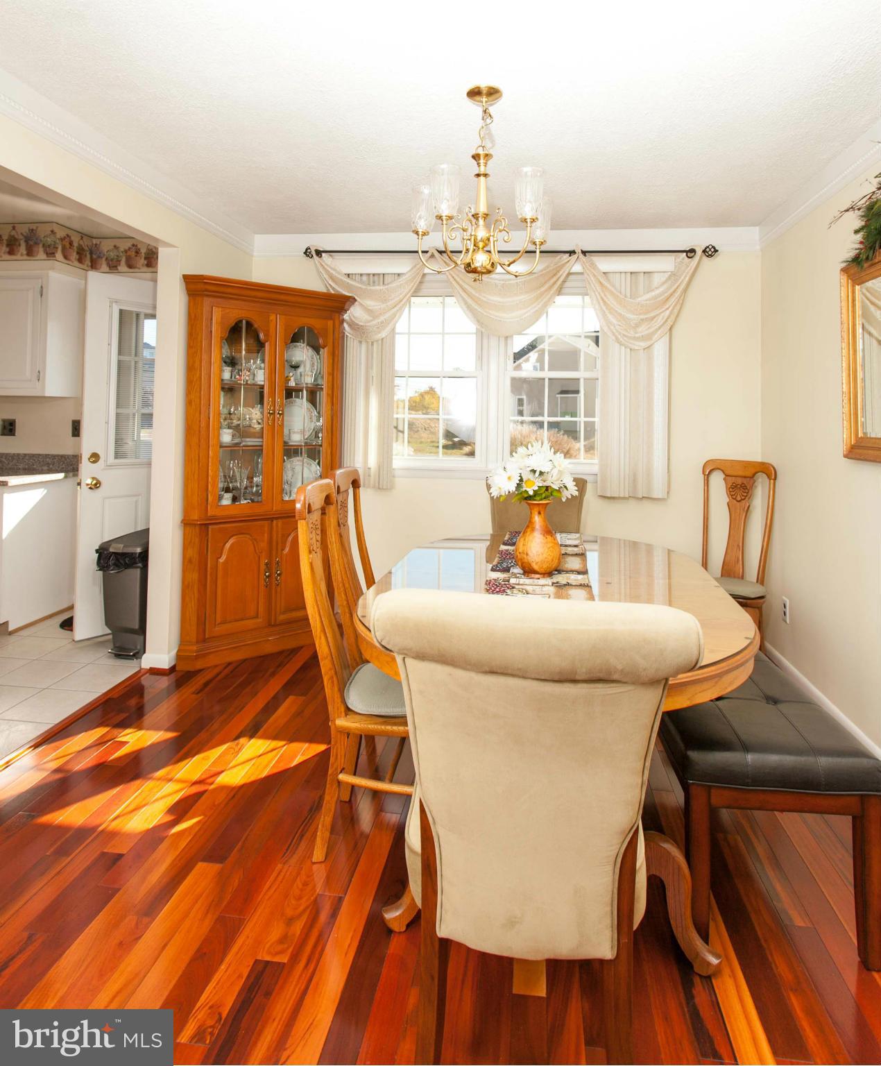 7837 Perry Road Baltimore, MD 21236 - Photo 8 of 26 Dining Room