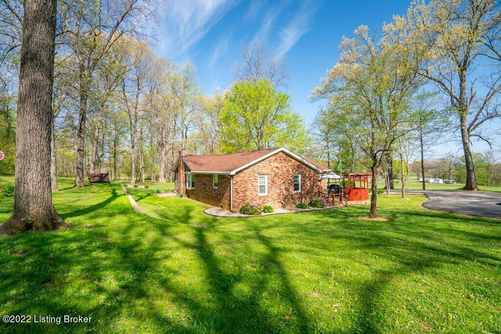 1220 Gaines Road Brandenburg, KY 40108 - Photo 35 of 48 032-1220-32_m