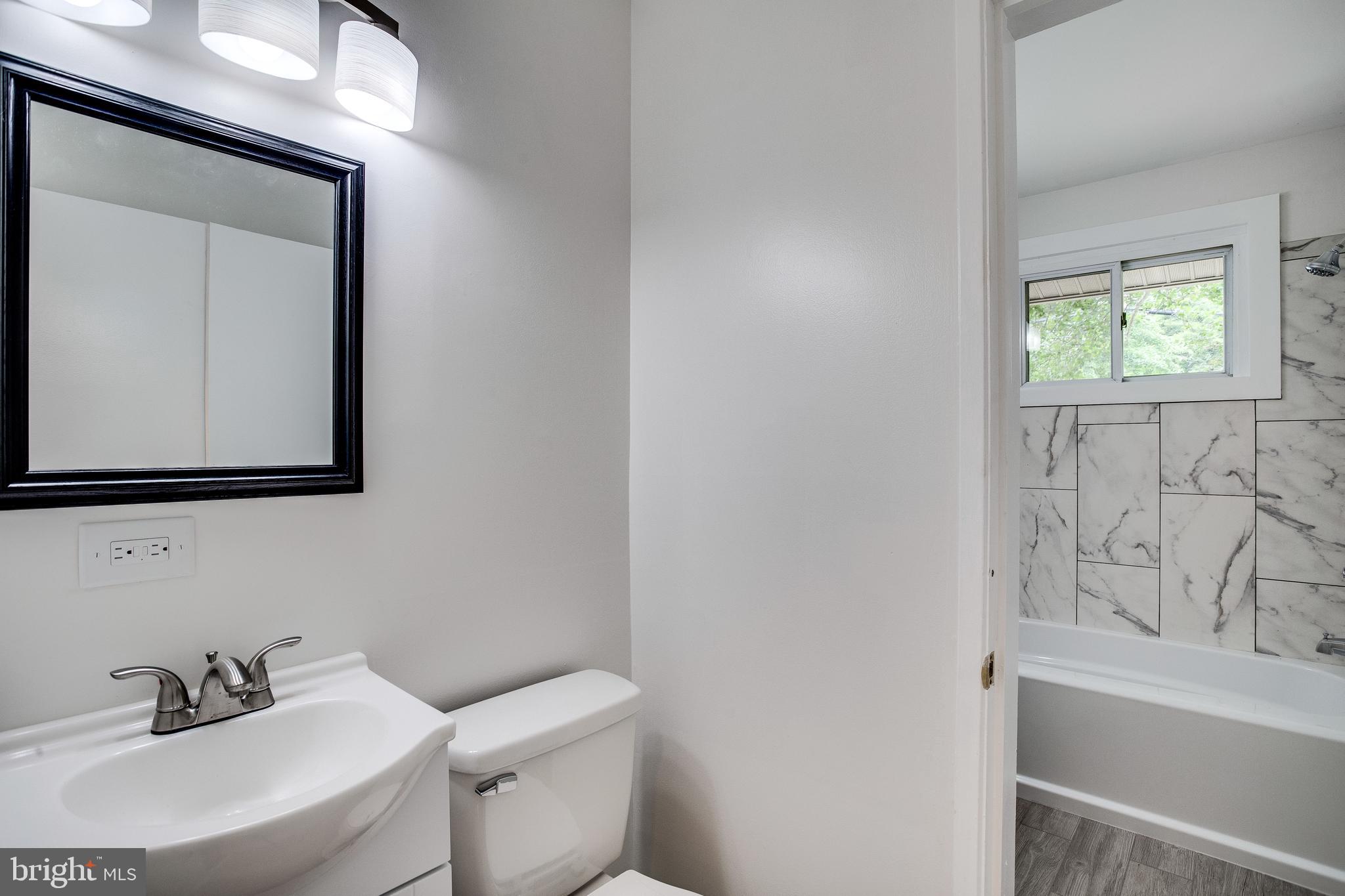 4431 Roundhill Road Alexandria, VA 22310 - Photo 27 of 29 Gallery Image 27