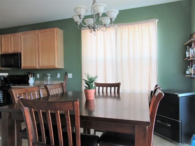 512 Winding Trail Genoa, IL 60135 - Photo 9 of 28