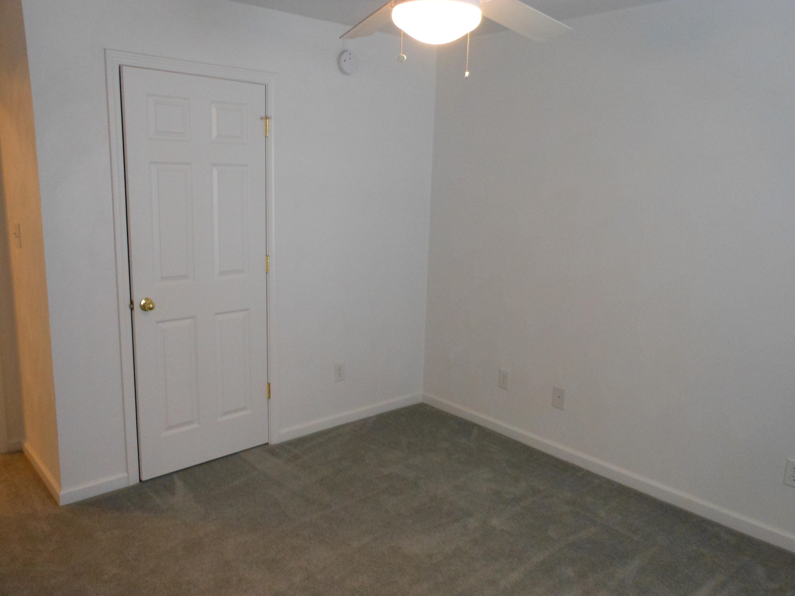 1027 Ray Road Southeast Roanoke, VA 24014 - Photo 13 of 20 Bedroom