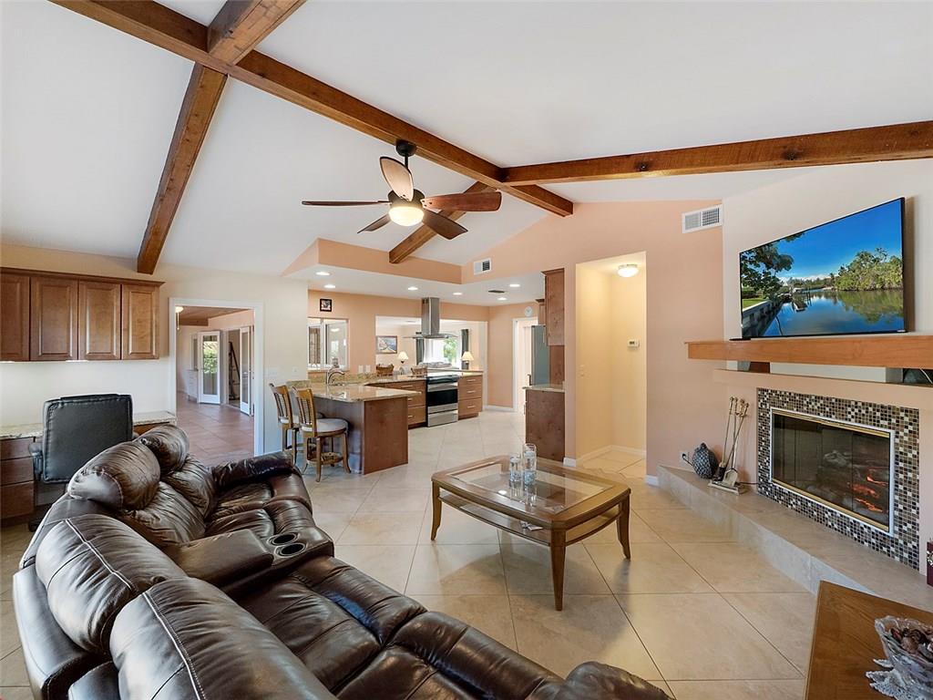711 Tides Road Vero Beach, FL 32963 - Photo 14 of 36 Gallery Image 14