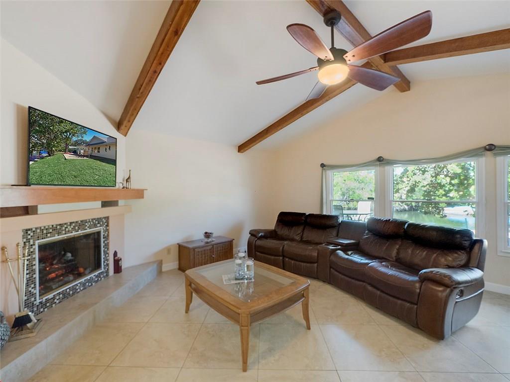 711 Tides Road Vero Beach, FL 32963 - Photo 15 of 36 Gallery Image 15
