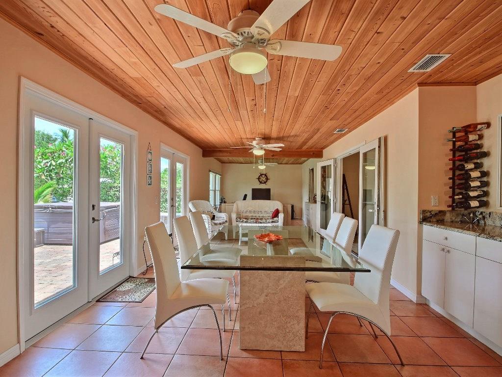 711 Tides Road Vero Beach, FL 32963 - Photo 16 of 36 Gallery Image 16