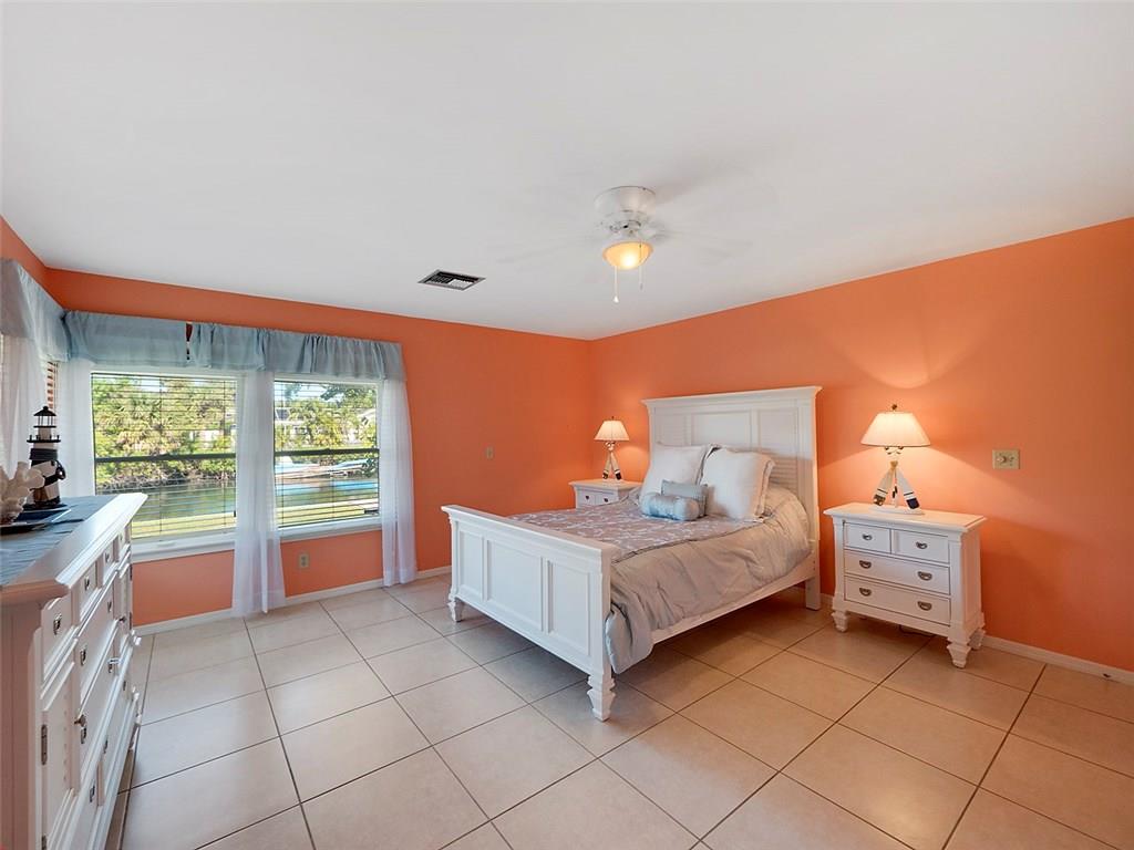 711 Tides Road Vero Beach, FL 32963 - Photo 22 of 36 Gallery Image 22