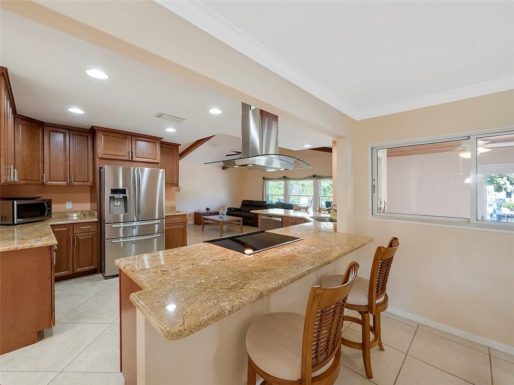 711 Tides Road Vero Beach, FL 32963 - Photo 10 of 36 Gallery Image 10