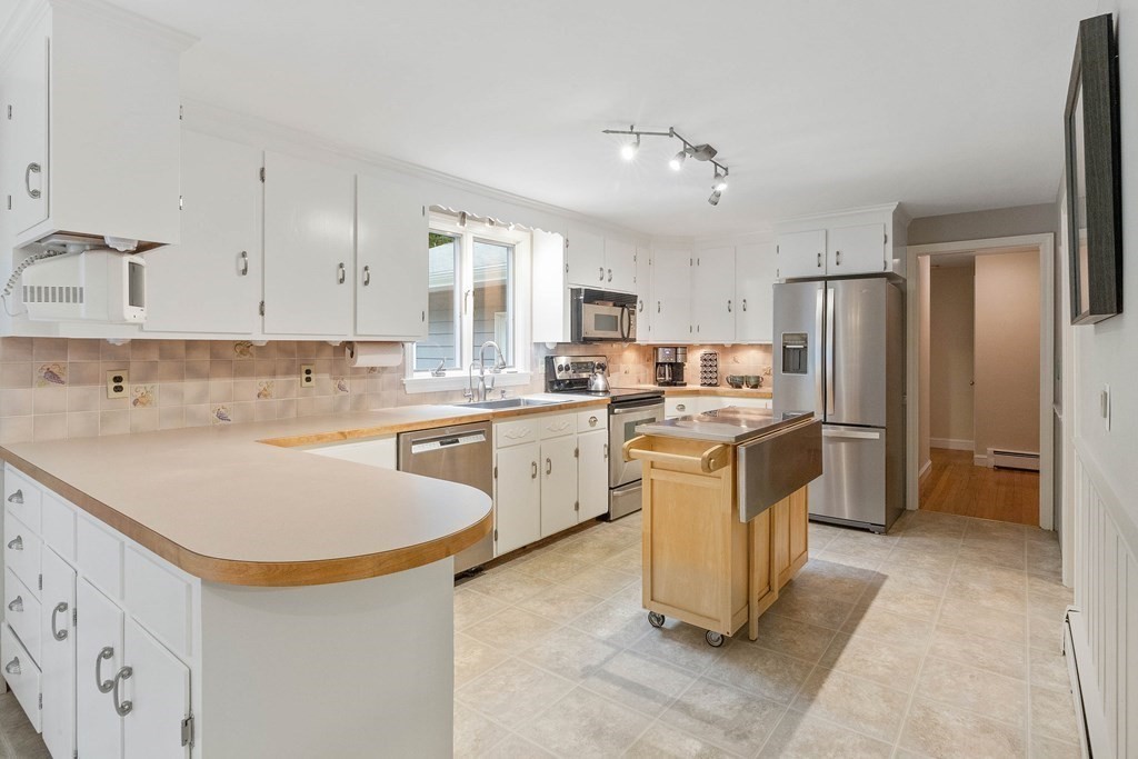 3 Mill Run Road Boxford, MA 01921 - Photo 3 of 41