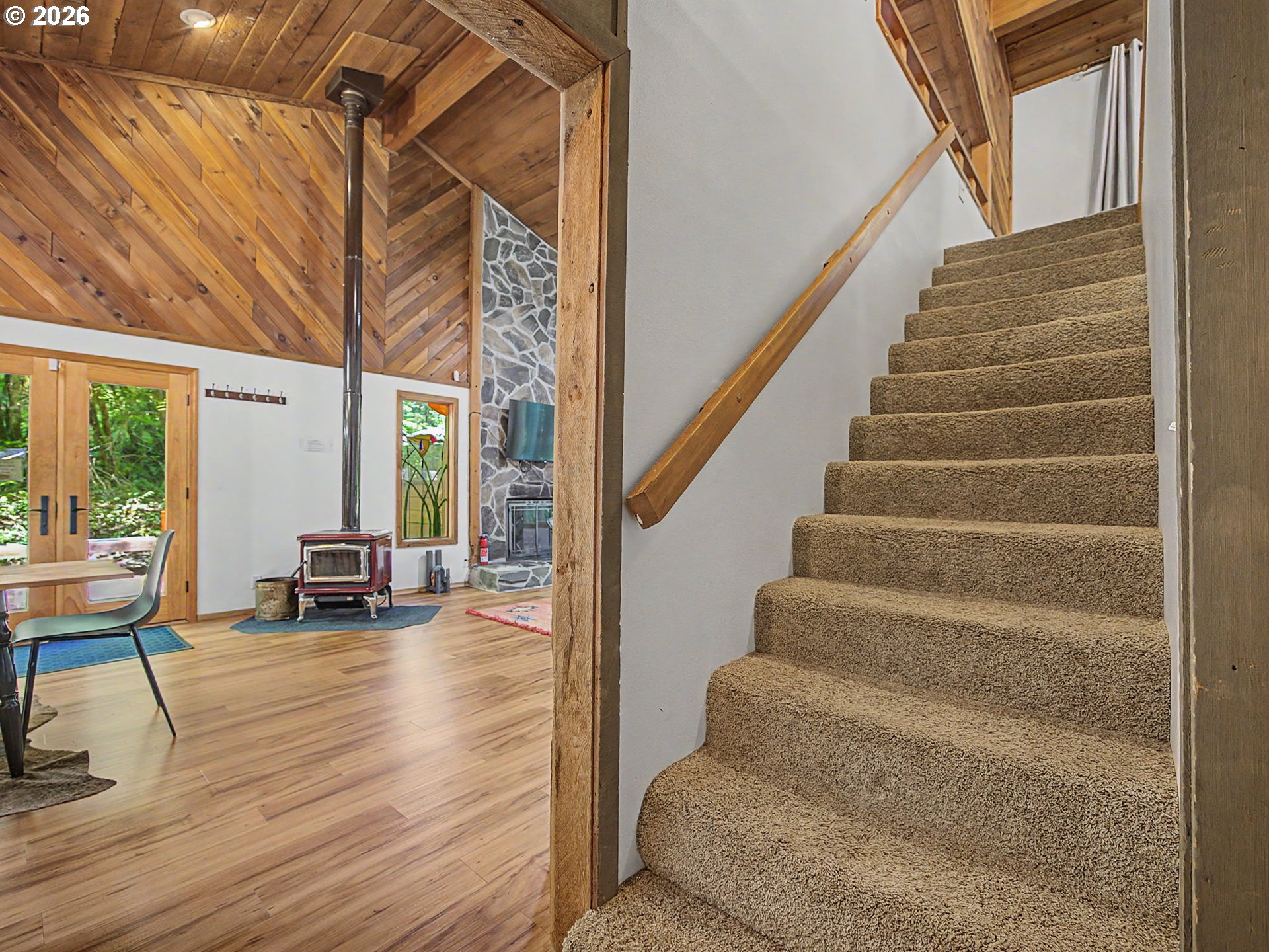 21220 East Crater Court Rhododendron, OR 97049 - Photo 20 of 48