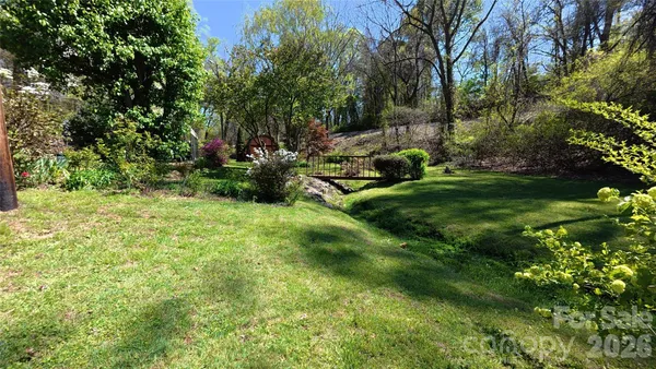 $325,000 | 20 Homewood Drive, Asheville, NC 28803