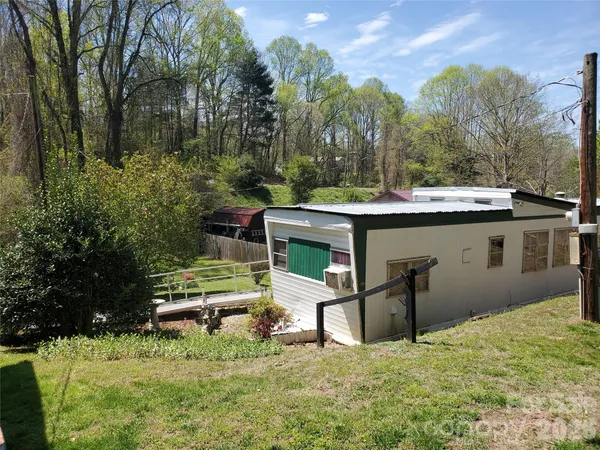 $325,000 | 20 Homewood Drive, Asheville, NC 28803