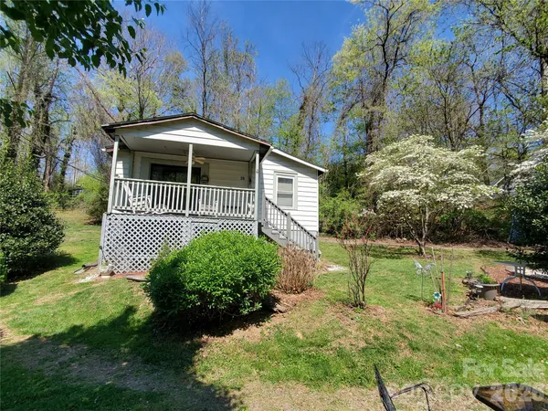 $325,000 | 20 Homewood Drive, Asheville, NC 28803