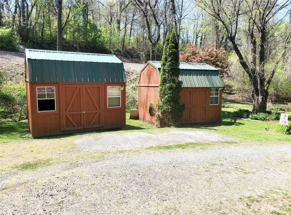 $325,000 | 20 Homewood Drive, Asheville, NC 28803