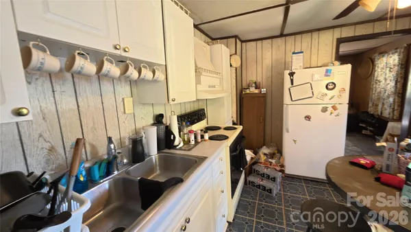 $325,000 | 20 Homewood Drive, Asheville, NC 28803