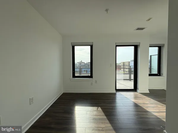 $2,810 | 1250 9th Street Northwest, Unit 504, Washington, DC 20001