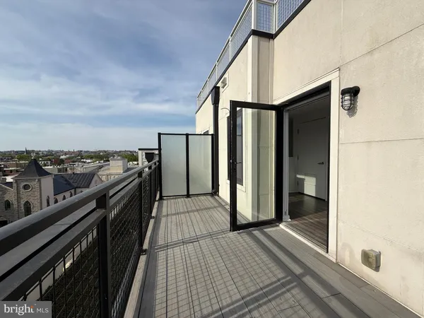 $2,810 | 1250 9th Street Northwest, Unit 504, Washington, DC 20001