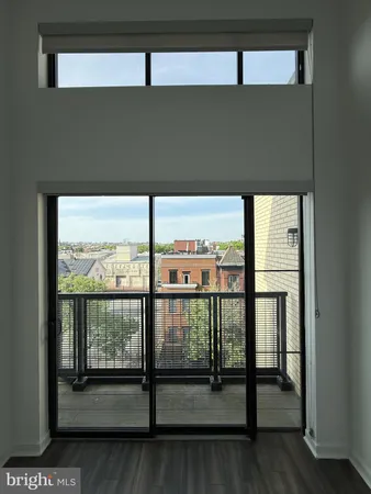 $2,810 | 1250 9th Street Northwest, Unit 504, Washington, DC 20001