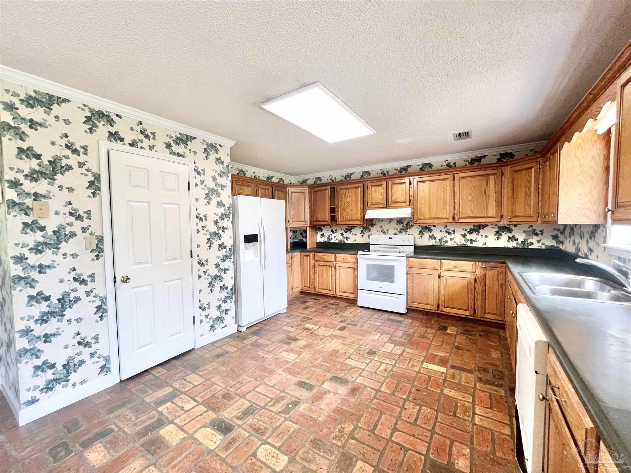 61205 Milstead Road Atmore, AL 36502 - Photo 12 of 26