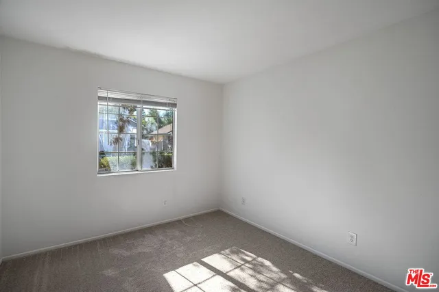 $749,000 | 19915 Towhee Court, Unit 39, Canyon Country, CA 91351