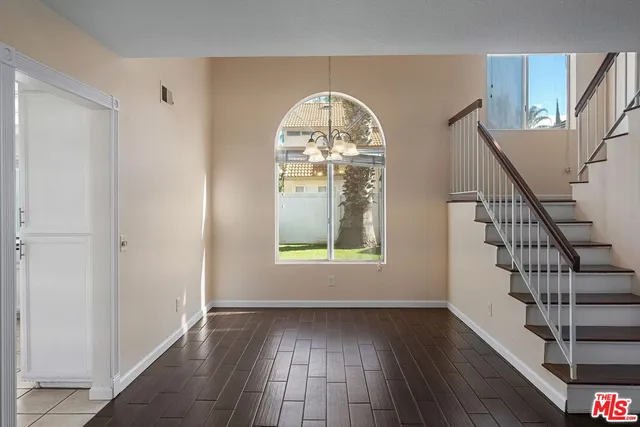 $749,000 | 19915 Towhee Court, Unit 39, Canyon Country, CA 91351