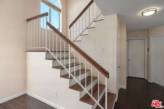 $749,000 | 19915 Towhee Court, Unit 39, Canyon Country, CA 91351