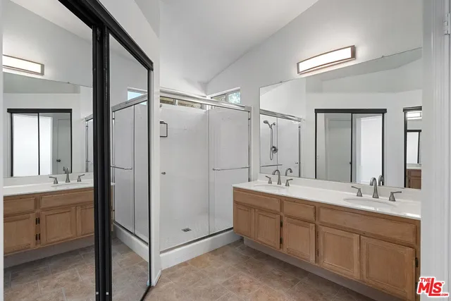 $749,000 | 19915 Towhee Court, Unit 39, Canyon Country, CA 91351