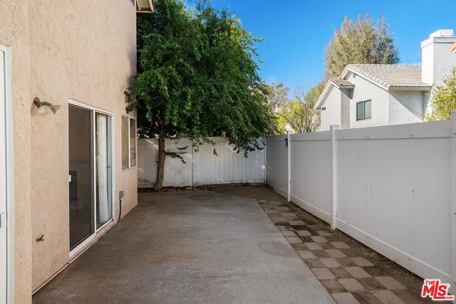 $749,000 | 19915 Towhee Court, Unit 39, Canyon Country, CA 91351