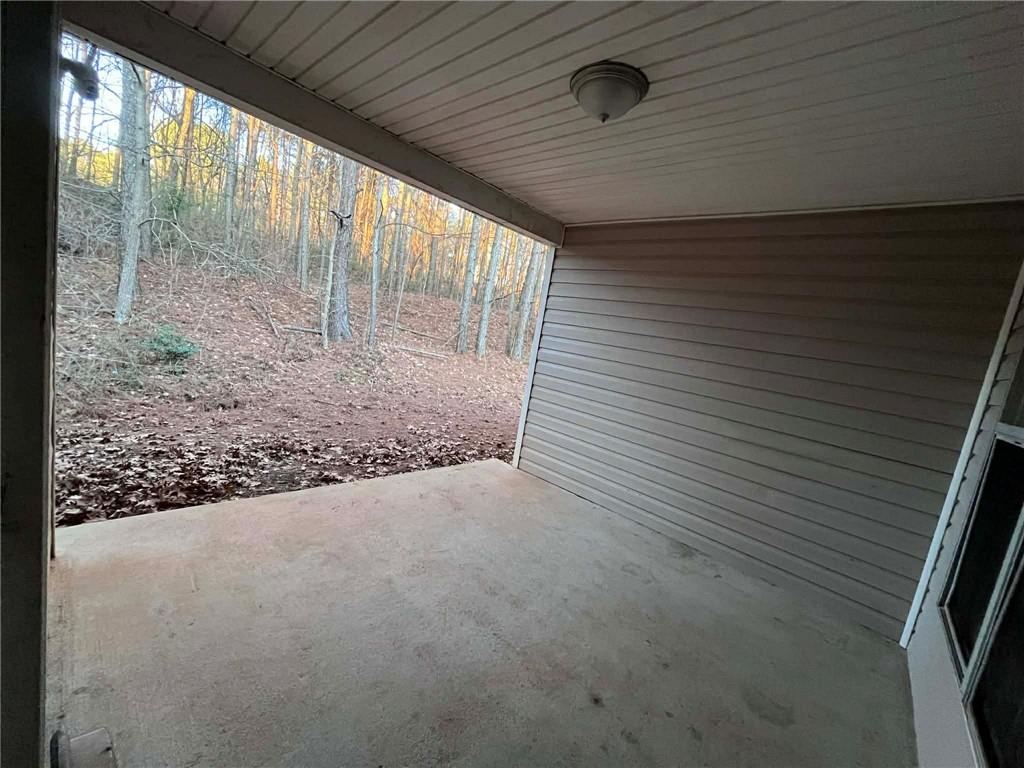 2400 Miller Oaks Circle Decatur, GA 30035 - Photo 22 of 22