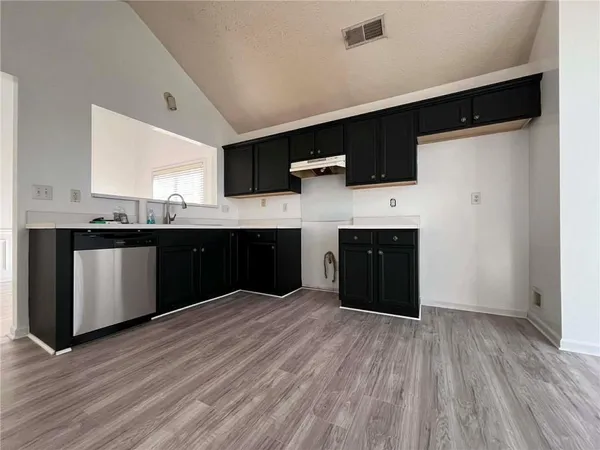 $2,000 | 2400 Miller Oaks Circle, Decatur, GA 30035