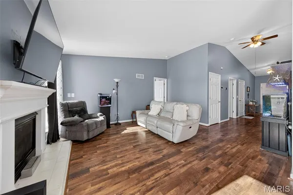 $310,000 | 1316 Durham Drive, Herculaneum, MO 63048