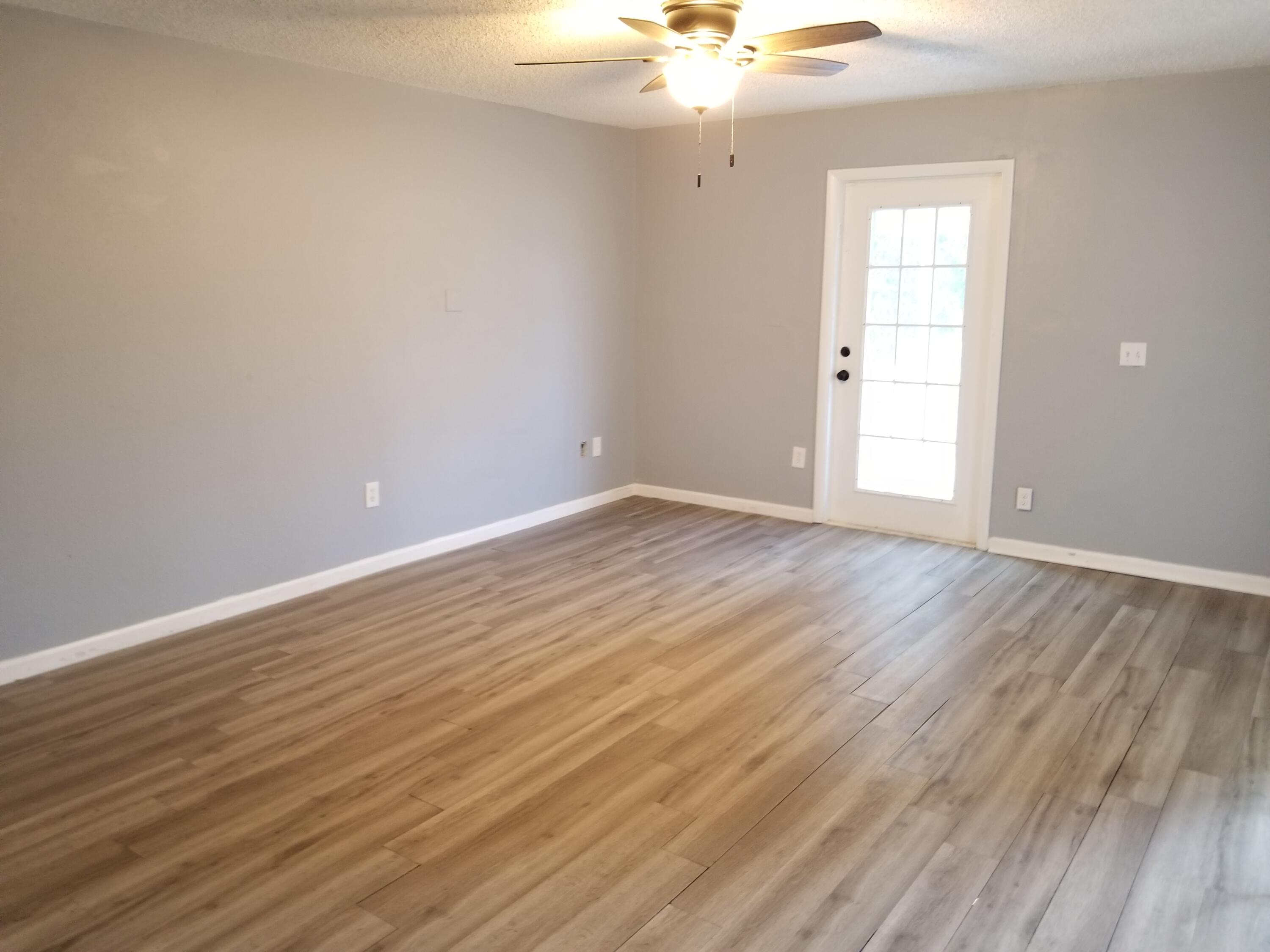 3876 Devine Road Fort Pierce, FL 34981 - Photo 8 of 15 20201102_152102